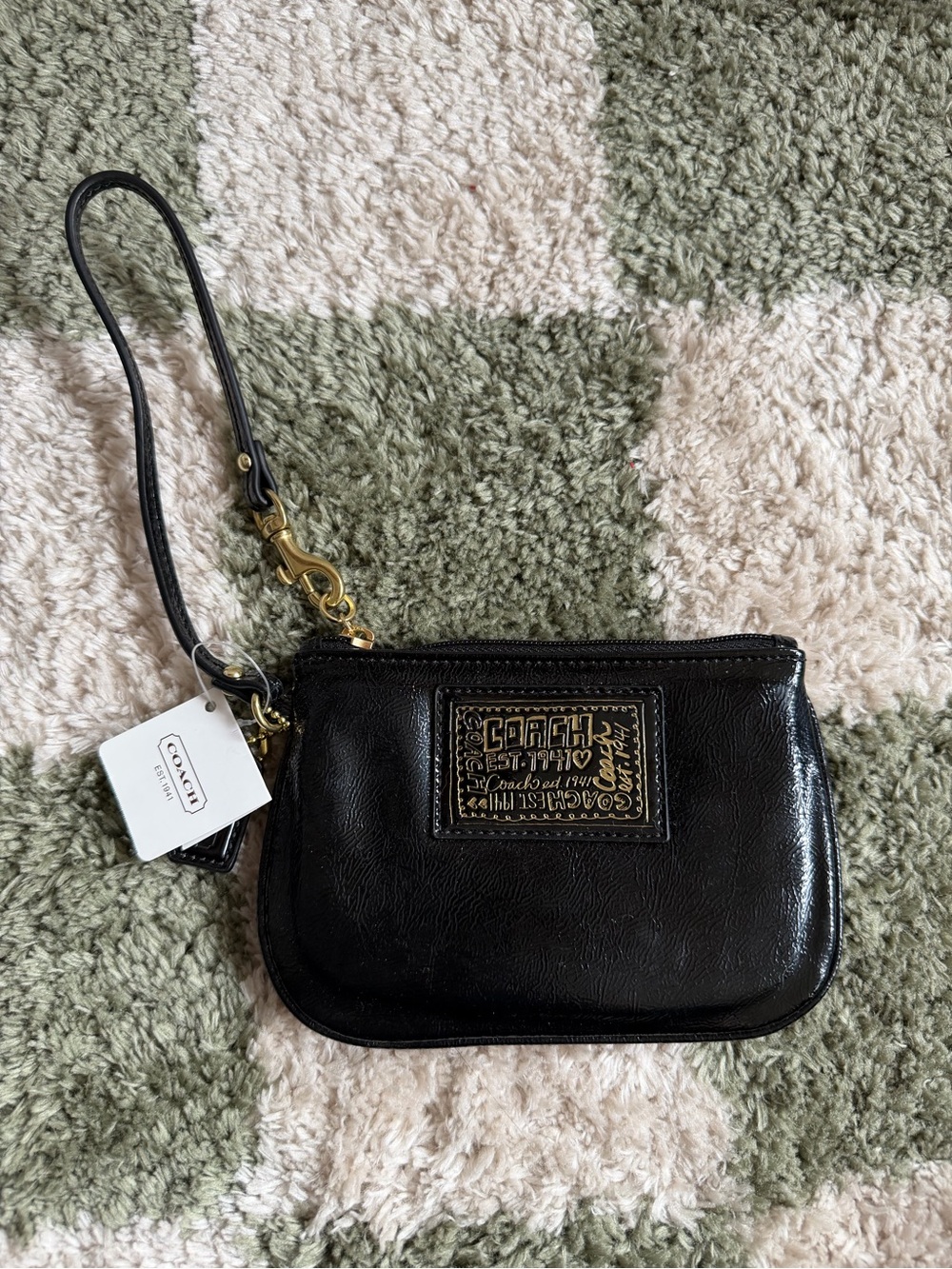 Coach 🌺 Poppy Wristlet